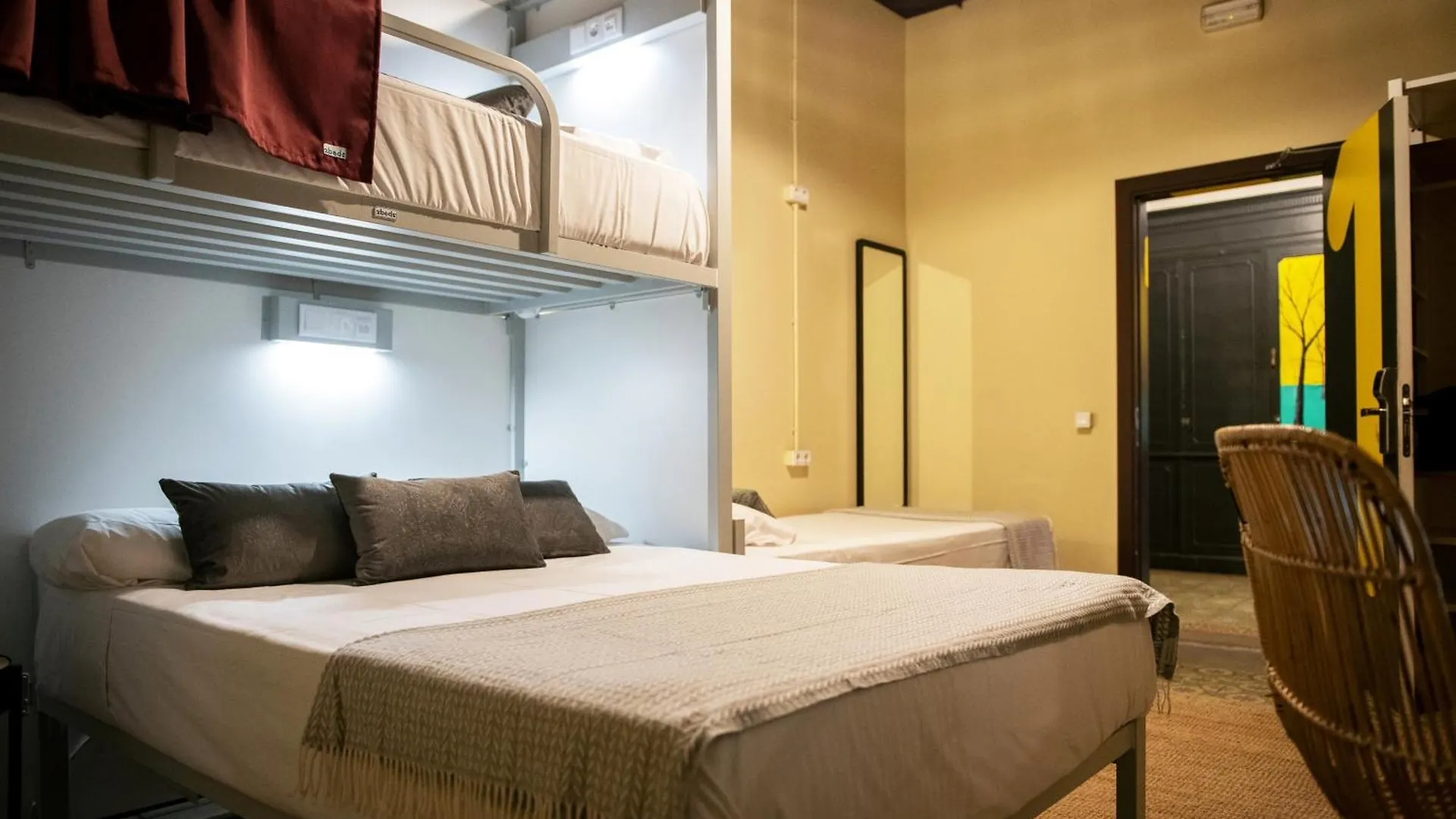 The Loft House Barcelona Pansiyon İspanya