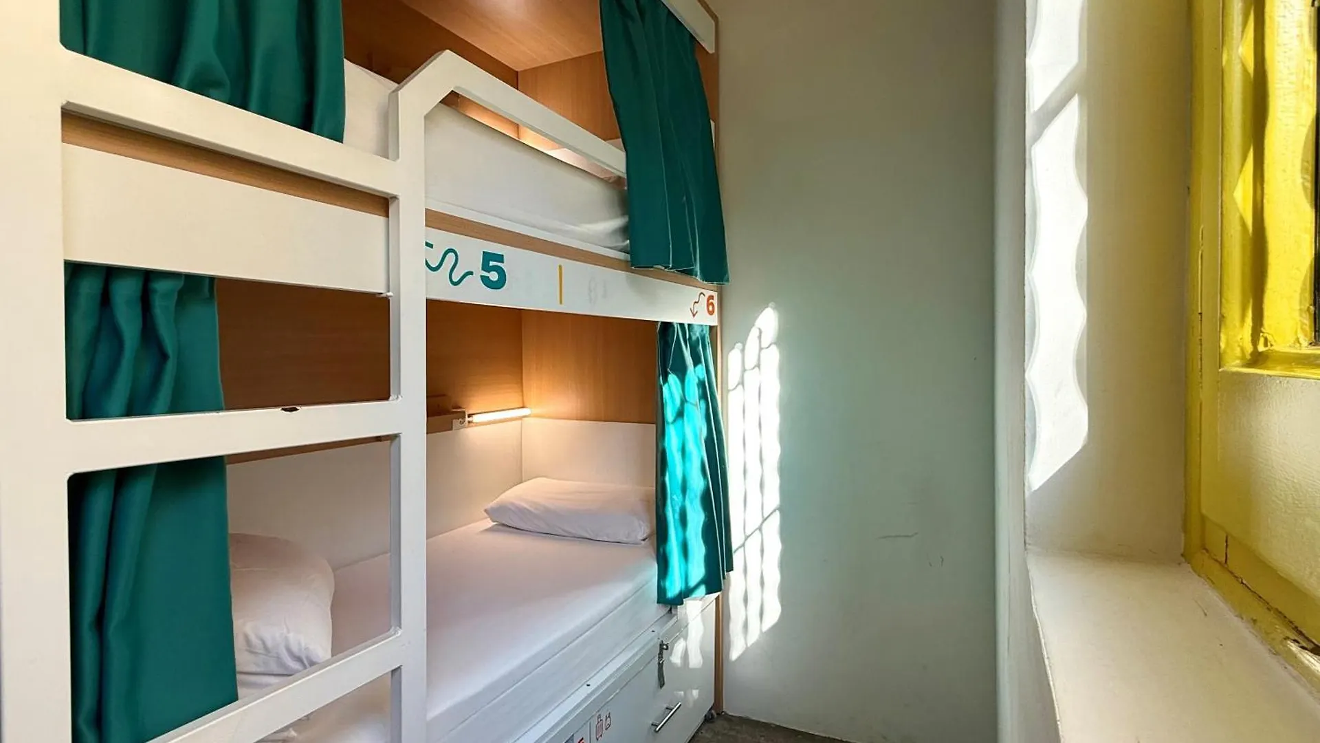 The Loft House Barcelona Hostel