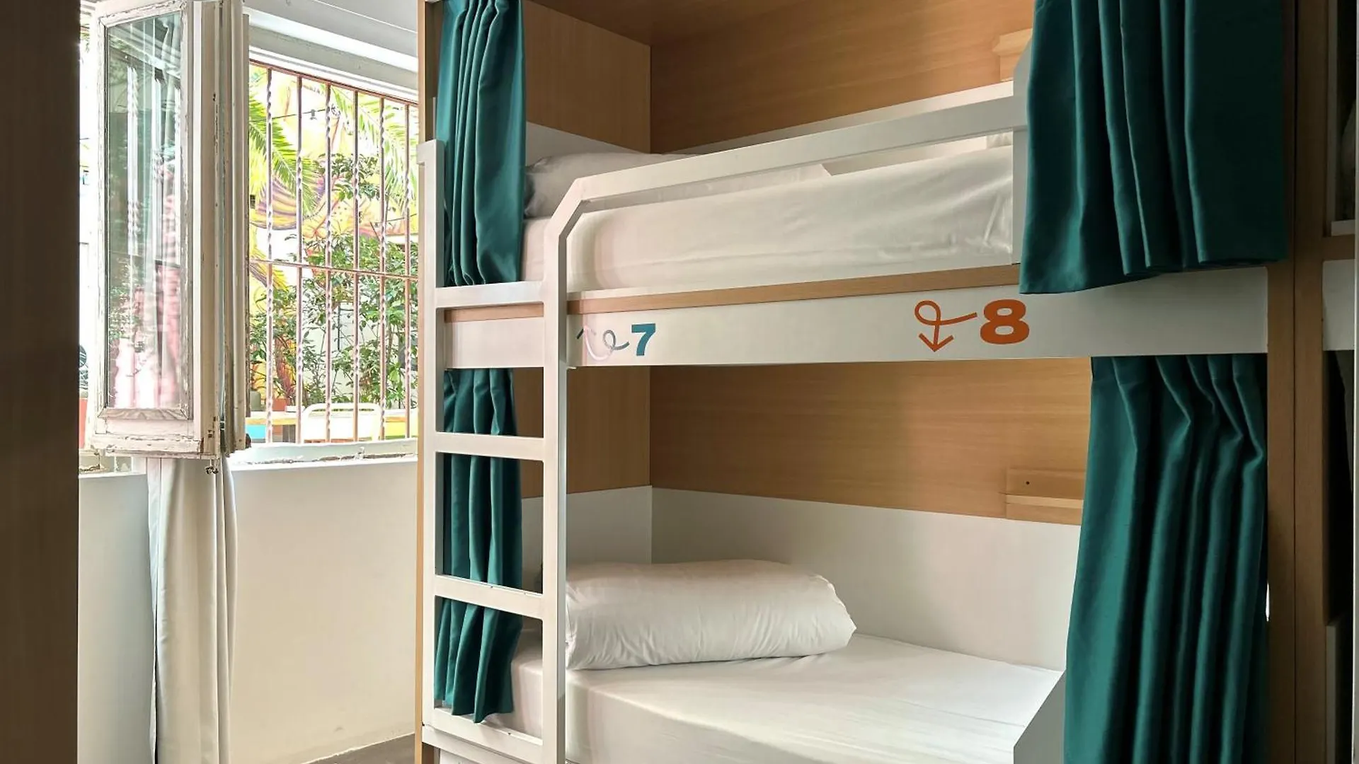 Hostel The Loft House Barcelona