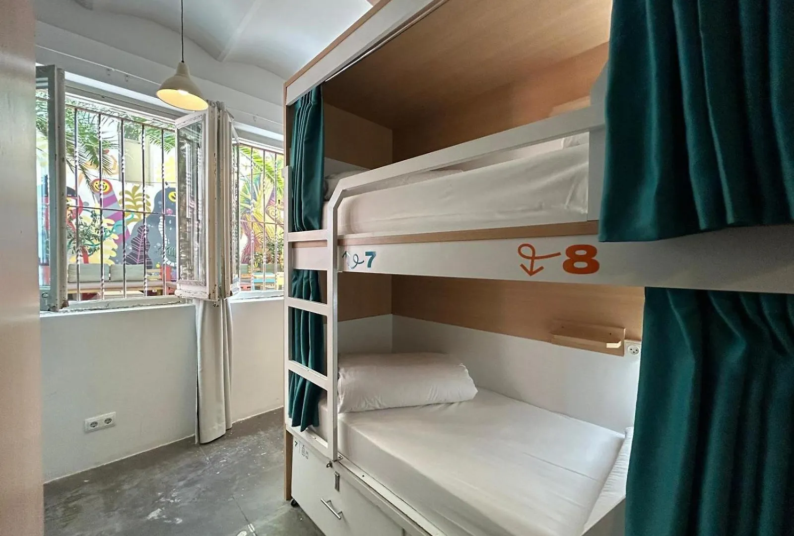 Albergue The Loft House Barcelona