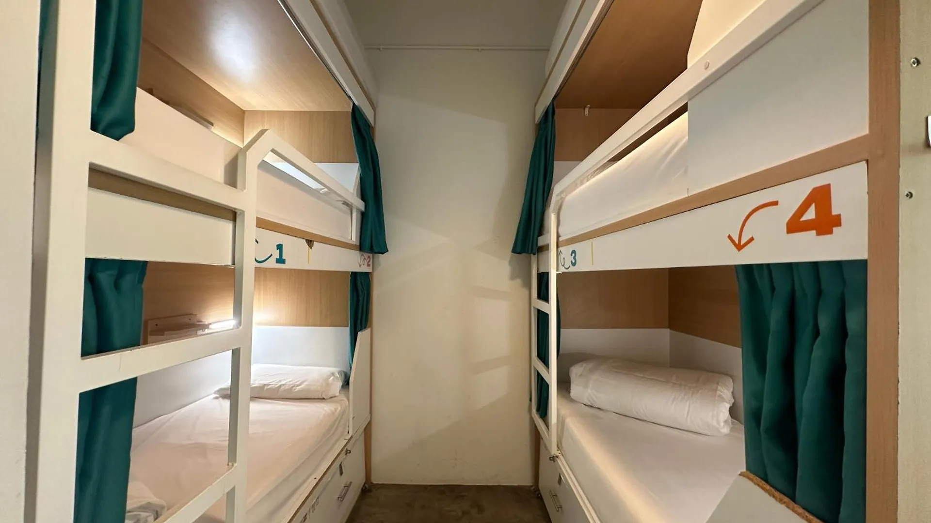 Albergue The Loft House Barcelona Hostal
