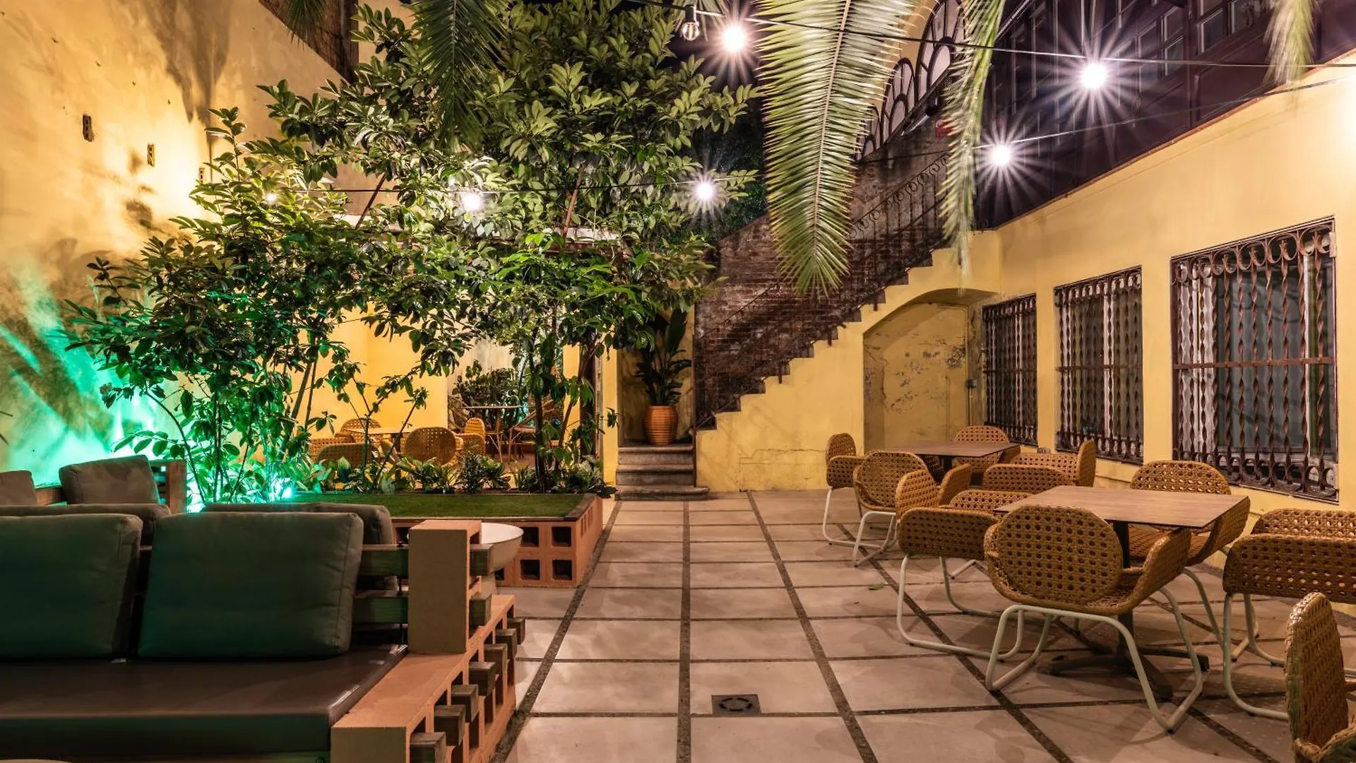 The Loft House Barcelona Hostel 0*,  Ισπανία