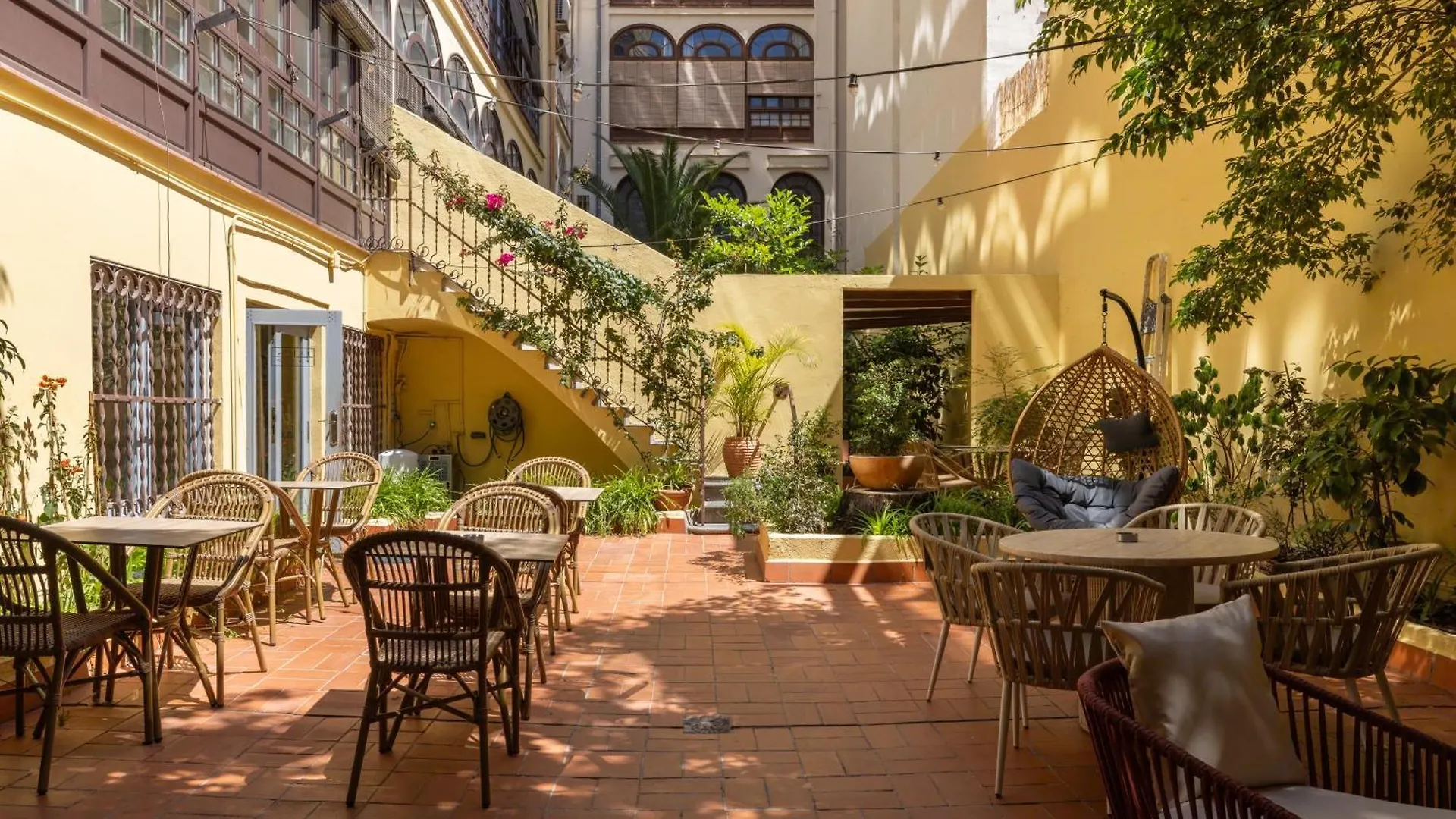 The Loft House Barcelona Hostel