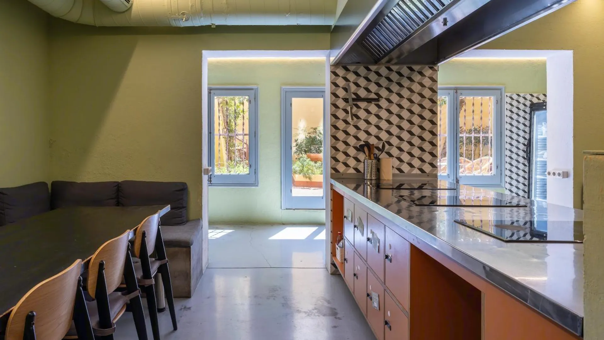 The Loft House Barcelona Hostel