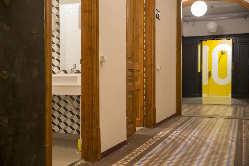 Albergue The Loft House Barcelona España