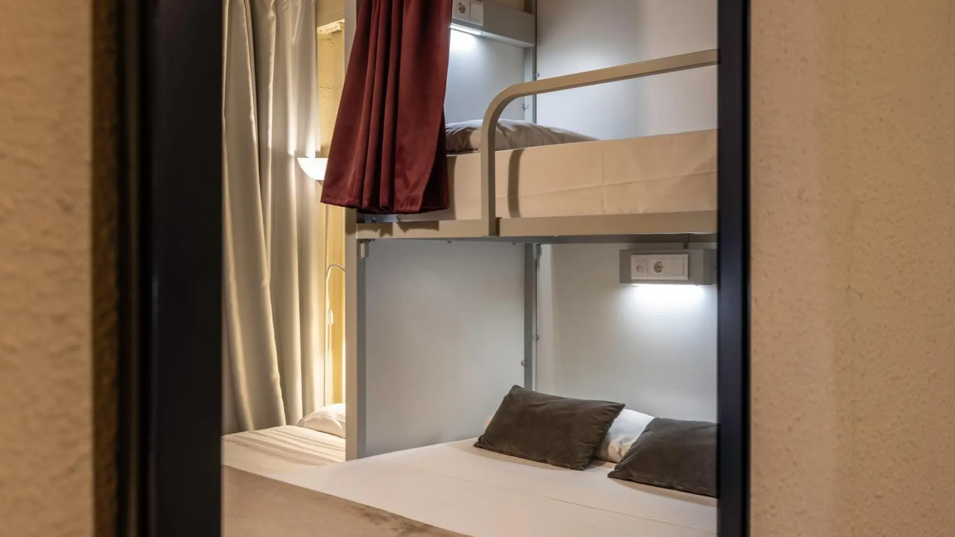 Hostal Albergue The Loft House Barcelona España