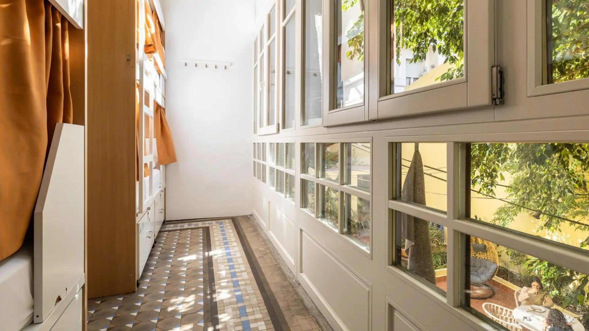 Albergue The Loft House Barcelona 0*,