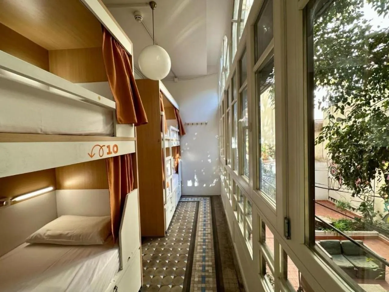 Albergue The Loft House Barcelona España