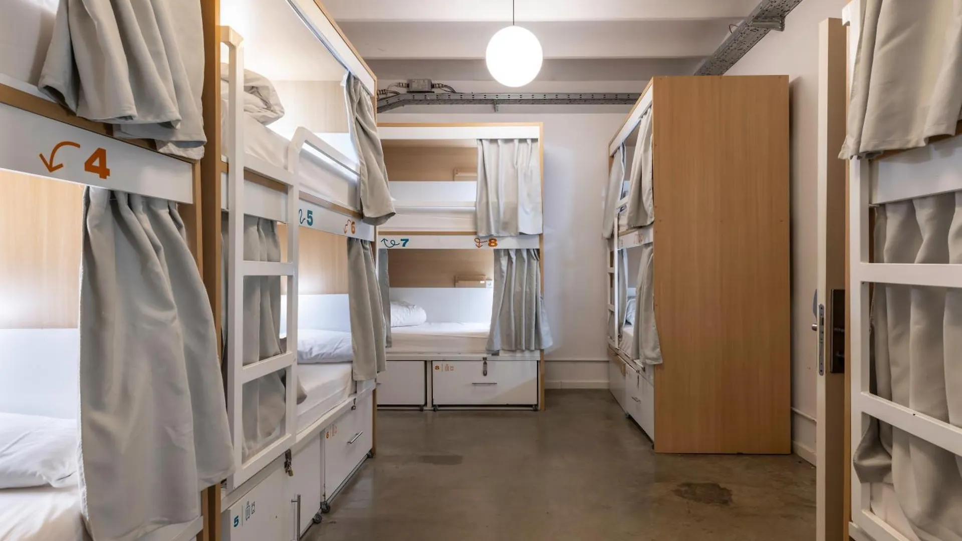 Albergue The Loft House Barcelona Hostal